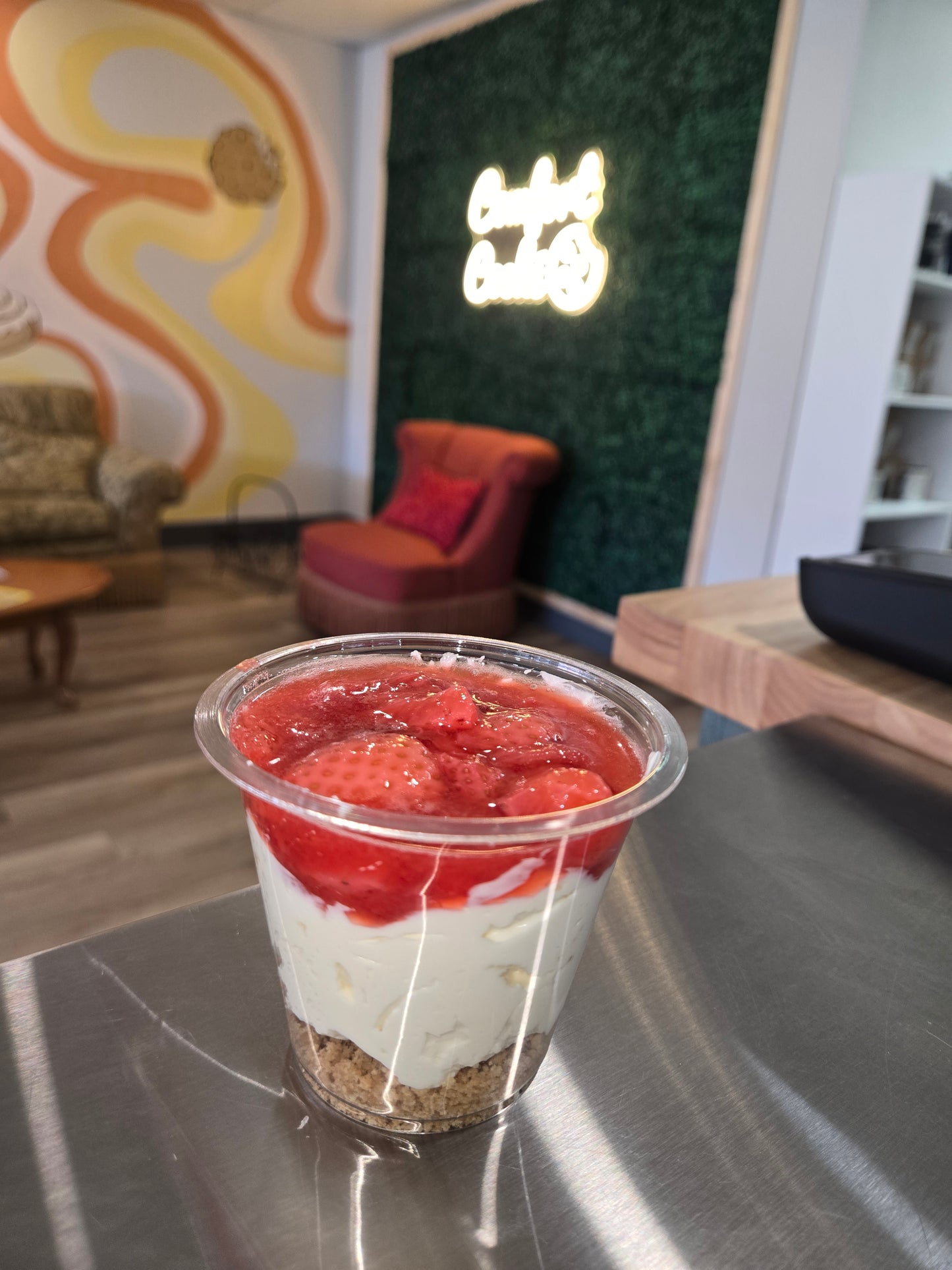 Strawberry No Bake Cheesecake Cup